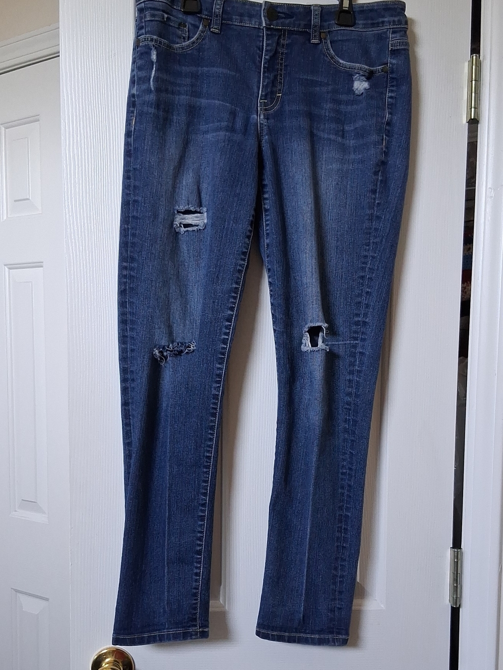 Bandolino Dark Blue Distressed Skinny Jeans